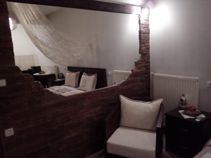 Guesthouse Athanasiou Като-Лутраки Экстерьер фото