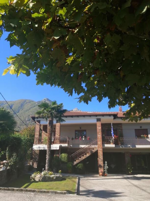 Guesthouse Athanasiou Като-Лутраки Экстерьер фото