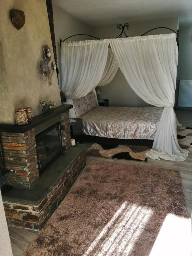 Guesthouse Athanasiou Като-Лутраки Экстерьер фото
